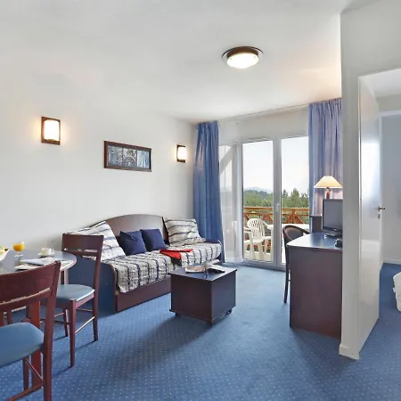 Apartman Pyranees 2000.1 *